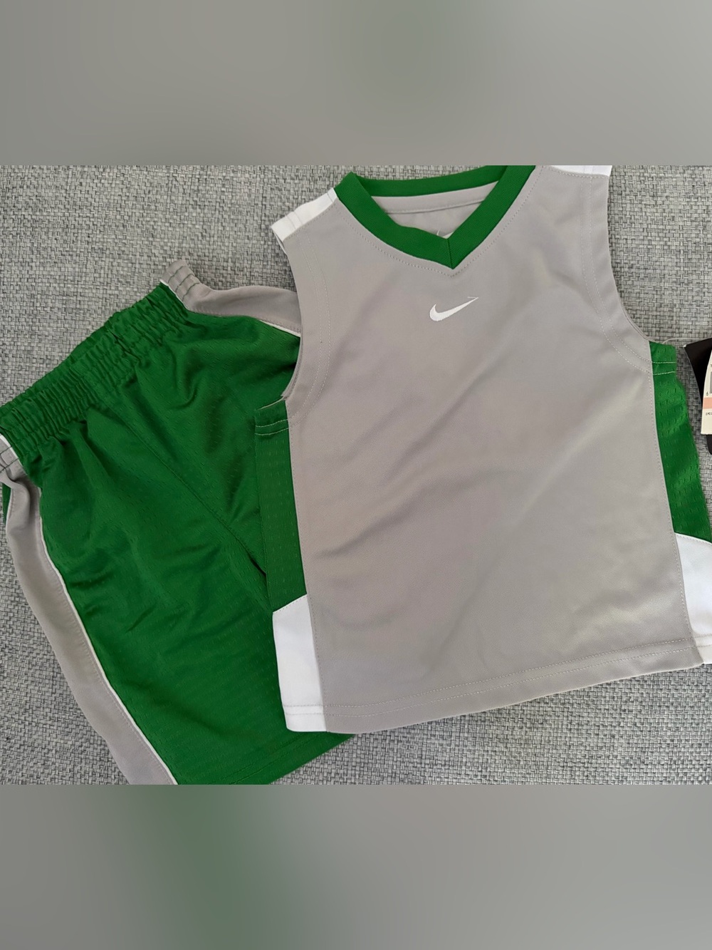 Boys short/ tank set by Nike NWT